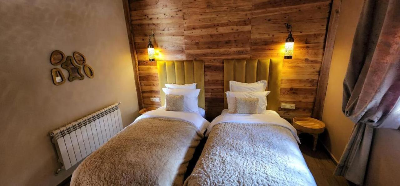Chalets-Appartements Tourtite Ifrane  Bagian luar foto