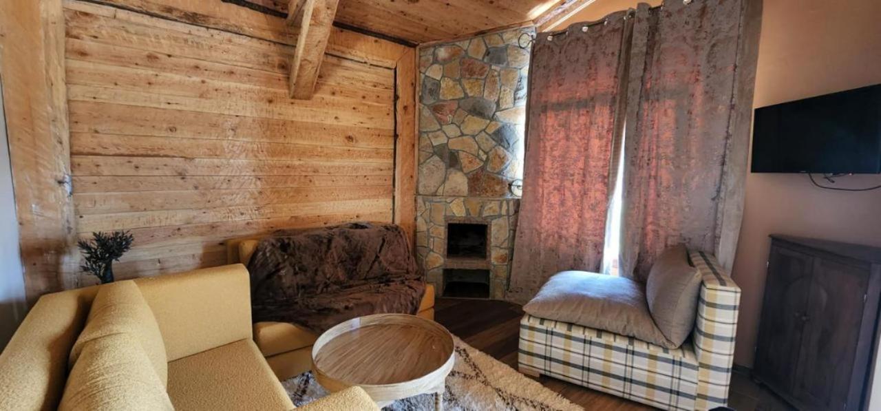 Chalets-Appartements Tourtite Ifrane  Bagian luar foto