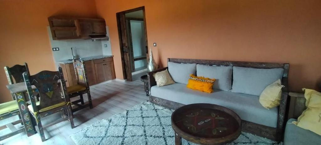 Chalets-Appartements Tourtite Ifrane  Bagian luar foto